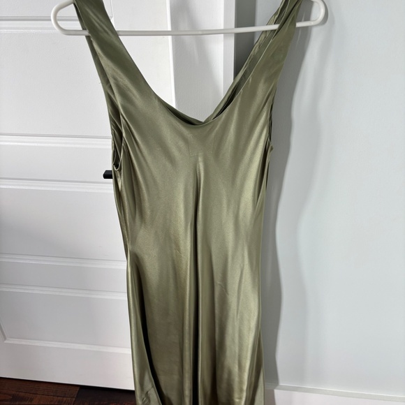 Reformation Bryn Silk Dress - Picture 4 of 4